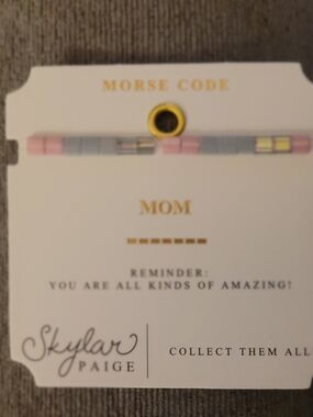 NEW Skylar Paige 'MOM' Morse Code Beaded Bracelet - Pink & Light Blue